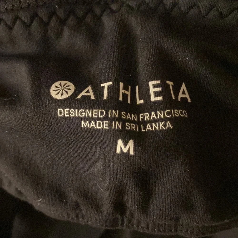 Athleta black razor